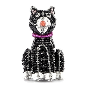 Уникальные сувениры: кошки из бисера